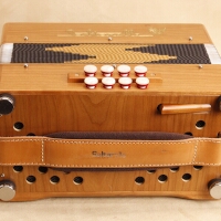 Saltarelle Irish Bouëbe button accordion
