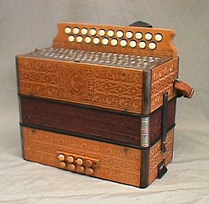 Hohner Presswood C/F button accordion