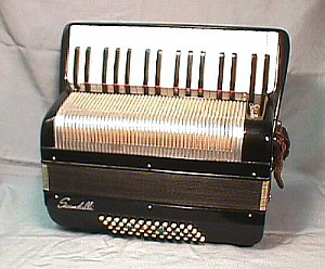 Scandalli 48-bass